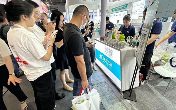 展會(huì)現(xiàn)場圖